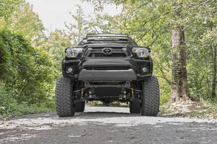 Load image into Gallery viewer, Rough Country | 2005-2015 Toyota Tacoma 2WD / 4WD 6 Inch Lift Kit With Vertex Coilovers / Rear V2 Shocks
