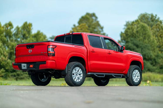 Rough Country | 2005-2024 Nissan Frontier 2WD / 4WD 2.5 Inch Lift Kit - No Struts (Red Spacer)