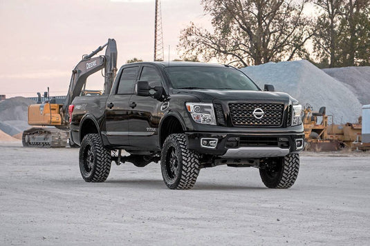 Rough Country | 2017-2022 Nissan Titan 4WD 6 Inch Lift Kit - No Struts