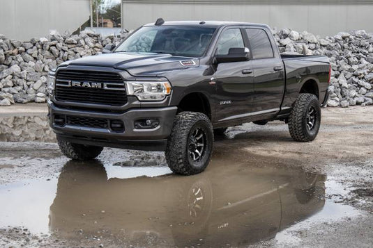 Rough Country | 2014+ Dodge Ram 2500 4WD 2.5 Inch Leveling Kit - No Shocks