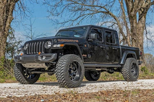 Rough Country | 2020-2022 Jeep Gladiator JT Mojave 4WD 3.5 Inch Lift Kit Without Shocks | 60200