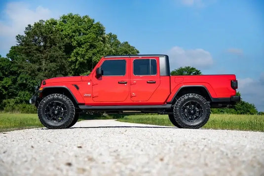 Rough Country | 2020-2024 Jeep Gladiator JT 4WD 3.5 Inch Lift Kit Without Shocks