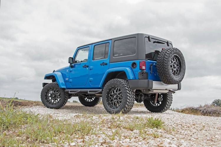 Load image into Gallery viewer, Rough Country | 2007-2018 Jeep Wrangler JK 2WD / 4WD 3.5 Inch Lift Kit With V2 Monotube Shocks
