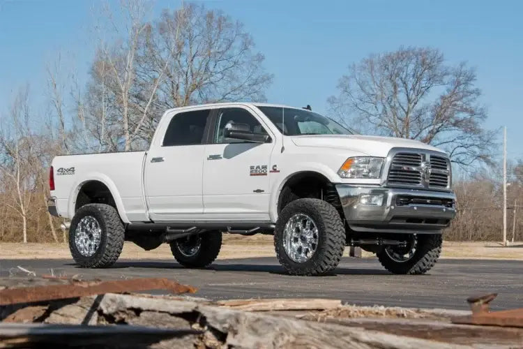 Load image into Gallery viewer, Rough Country | 2014-2018 Dodge Ram 2500 4WD 5 Inch Lift Kit - Gas - Standard Rate Front Coils - M1 Shocks
