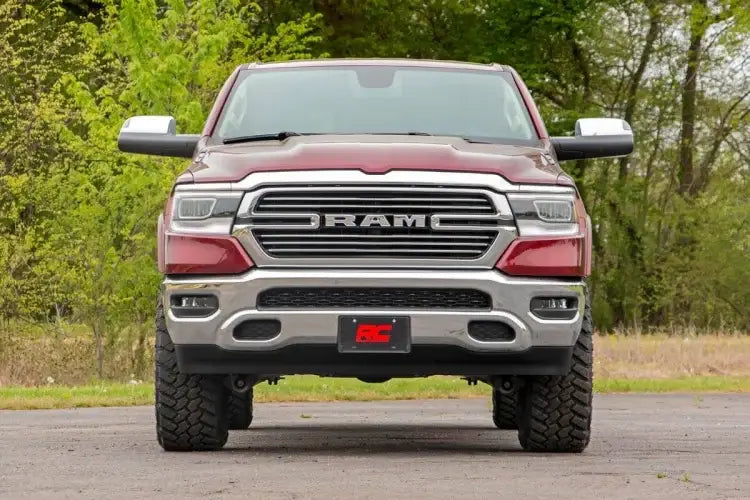 Load image into Gallery viewer, Rough Country | 2019-2022 Dodge Ram 1500 2WD / 4WD 3.5 Inch Lift Kit - No Struts - V2 Shocks
