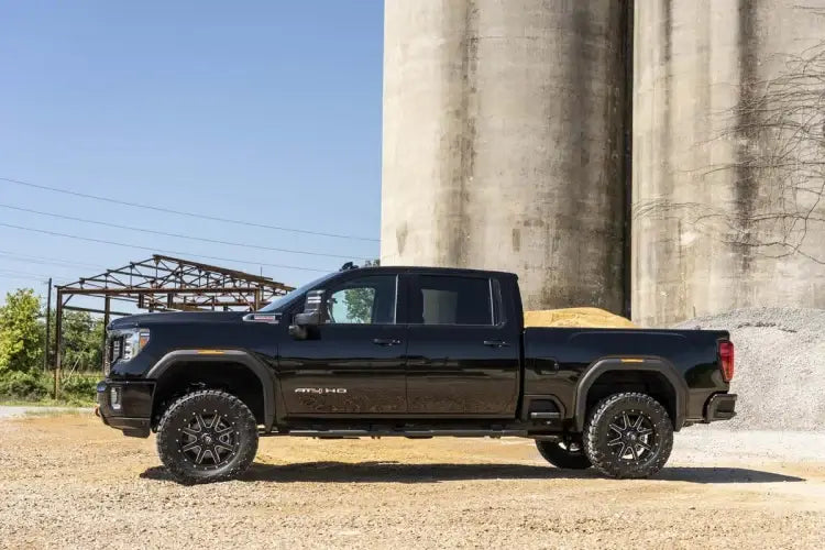 Load image into Gallery viewer, Rough Country | 2020-2023 GM 2500 HD 3 Inch Lift Kit - V2 Shocks
