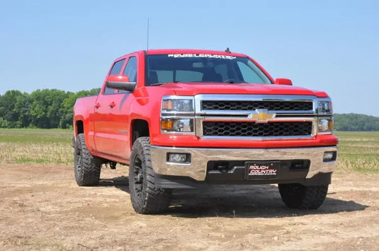 Rough Country | 2007-2018 GM 1500 2.5 Inch Leveling Kit - Lifted Struts