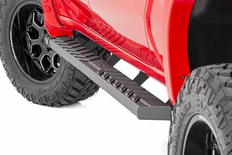 Load image into Gallery viewer, Rough Country | 2020-2024 GM Silverado / Sierra BA2 Running Boards
