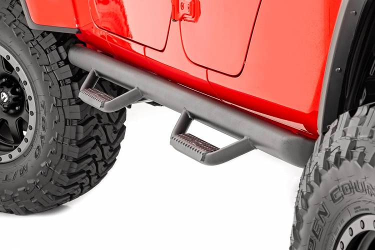 Load image into Gallery viewer, Rough Country | 2020-2024 Jeep Gladiator JT 4WD Wheel To Wheel Nerf Steps
