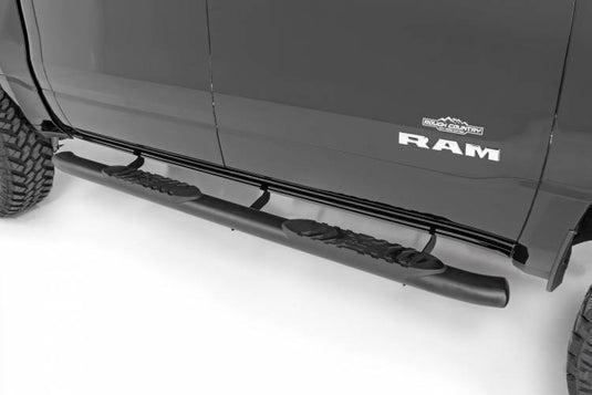 Rough Country | 2019-2024 Dodge Ram 1500 Crew Cab / 2021-2024 TRX Black Oval Nerf Steps