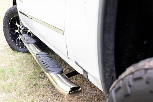 Rough Country | 2007-2019 GM 1500 / 2500 HD / 3500 HD Crew Cab Stainless Oval Steps