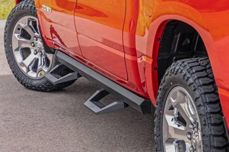 Load image into Gallery viewer, Rough Country | 2019-2024 Dodge Ram 1500 Crew Cab / 2021-2024 TRX SRX2 Adjustable Aluminum Steps
