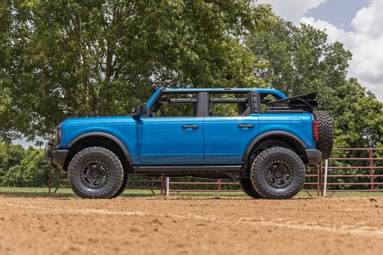 Load image into Gallery viewer, Rough Country | 2021-2024 Ford Bronco 4WD SR2 Aluminum Rail
