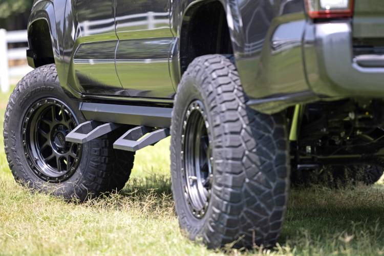 Load image into Gallery viewer, Rough Country | 2005-2023 Toyota Tacoma Double Cab SR2 Adjustable Aluminum Steps
