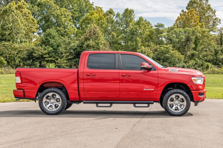 Load image into Gallery viewer, Rough Country | 2019-2024 Dodge Ram 1500 Crew Cab / 2021-2024 TRX SR2 Adjustable Aluminum Steps
