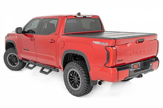 Rough Country | 2022-2023 Toyota Tundra 5.5 FT Hard Low Profile Bed Cover | 47514551