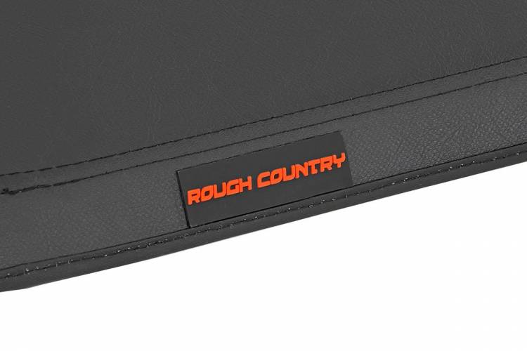 Load image into Gallery viewer, Rough Country | 2015-2024 GM Colorado / Canyon Soft Tri-Fold Bed Cover - 5&#39; Bed
