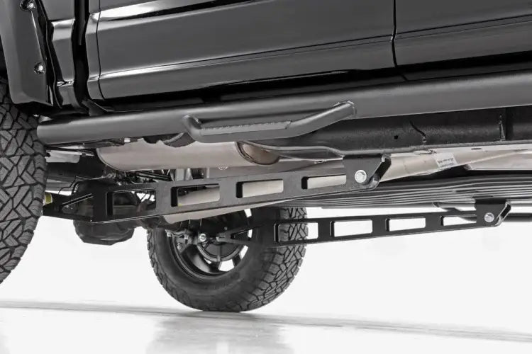 Load image into Gallery viewer, Rough Country | 2015-2020 Ford F150 4WD Traction Bar Kit
