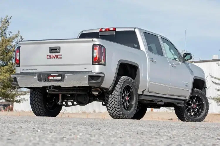 Load image into Gallery viewer, Rough Country | 2007-2018 GM 1500 4WD Traction Bar Kit | 1069
