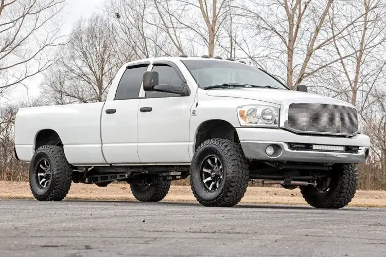 Load image into Gallery viewer, Rough Country | 2003-2013 Dodge Ram 2500 4WD Traction Bar Kit
