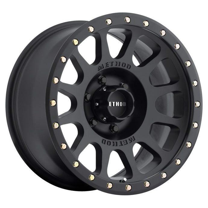 Method | MR305 NV 18x9 0mm Offset 6x135 94mm CB Method | Matte Black Street Loc Wheel