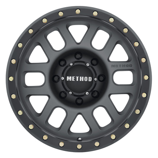 Method | MR309 Grid 18x9 +18mm Offset 8x170 130.81mm CB Titanium/Black Street Loc Wheel