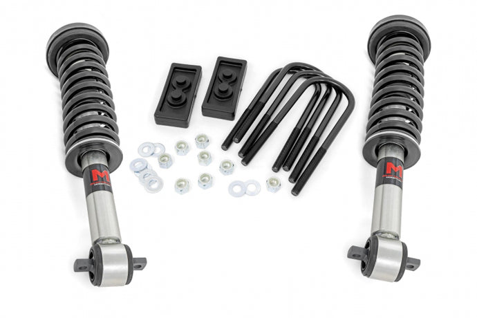 Rough Country | 2021-2023 Ford F150 Tremor 4WD 2.5 Inch Lift Kit - M1 Struts